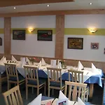 Värdshus Alpenrose 3*