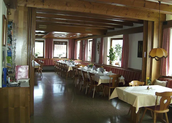 Mini-hôtel Alpenrose 3*